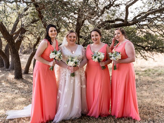 Roberto and Heather&apos;s Wedding in Boerne, Texas 5