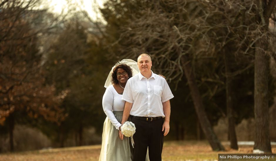 Alyssa and Scott's Wedding in Saint Louis, Missouri