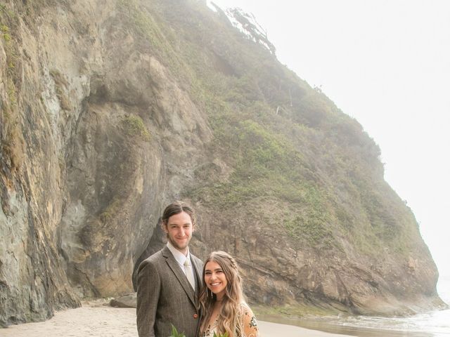 Cody and Rebecca&apos;s Wedding in Cannon Beach, Oregon 65