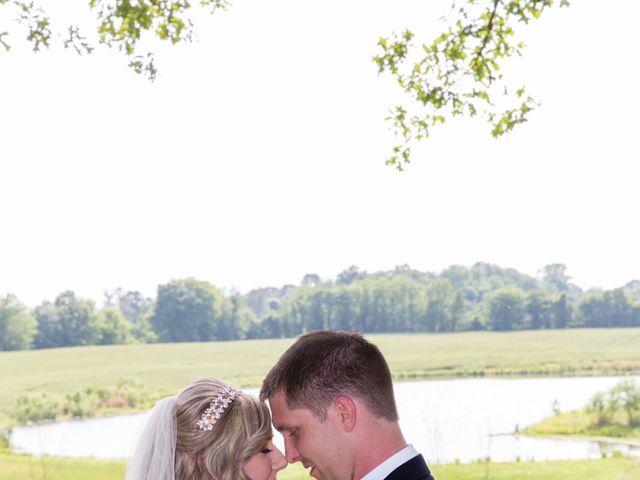 Shawn and Cristin&apos;s Wedding in Clarksville, Tennessee 25
