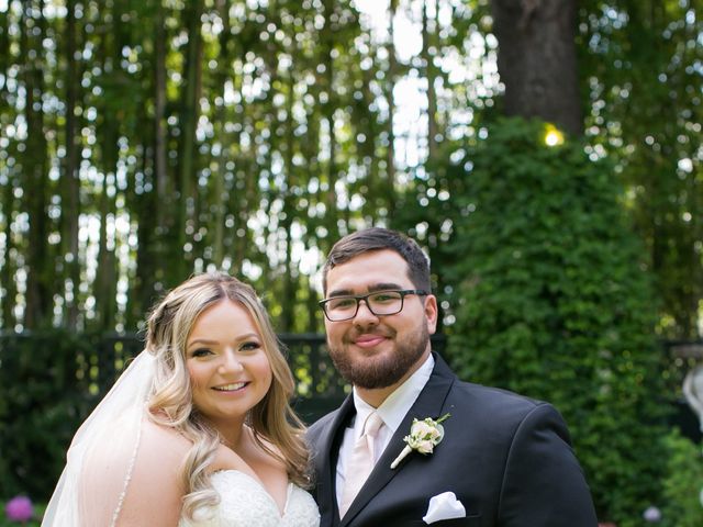 Kyle and Carisa&apos;s Wedding in Portland, Oregon 53