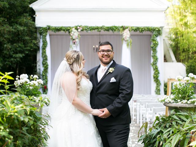 Kyle and Carisa&apos;s Wedding in Portland, Oregon 55