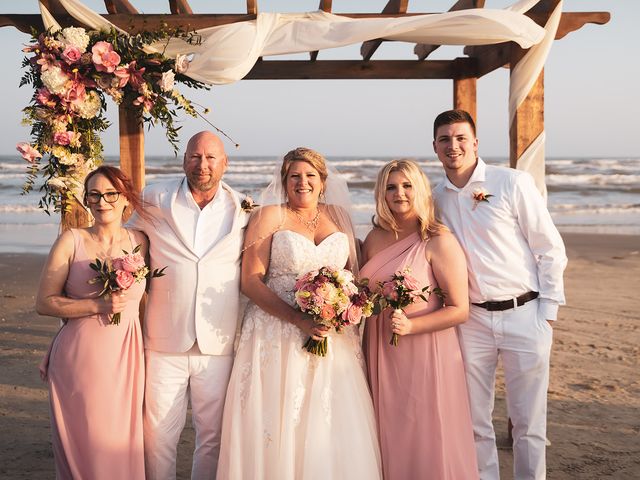 Russell and Christine&apos;s Wedding in Galveston, Texas 8