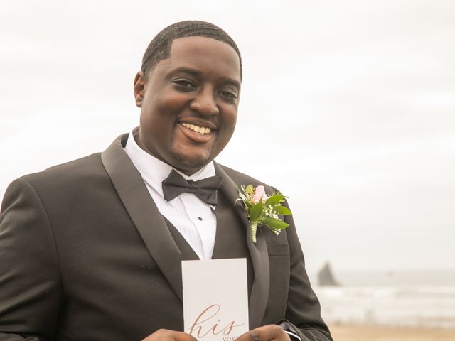 Isiah and Lillie&apos;s Wedding in Cannon Beach, Oregon 4