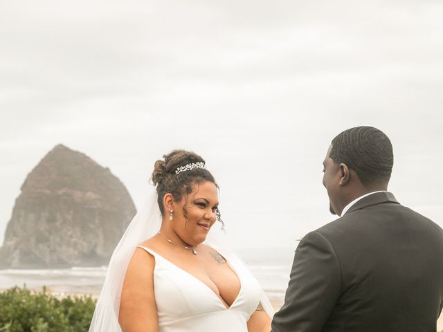 Isiah and Lillie&apos;s Wedding in Cannon Beach, Oregon 9