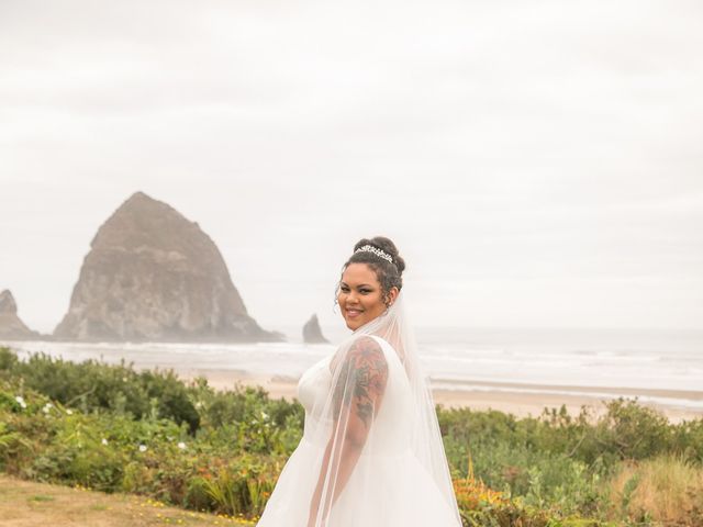 Isiah and Lillie&apos;s Wedding in Cannon Beach, Oregon 16