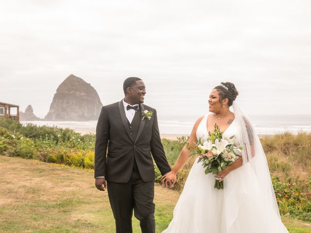 Isiah and Lillie&apos;s Wedding in Cannon Beach, Oregon 23
