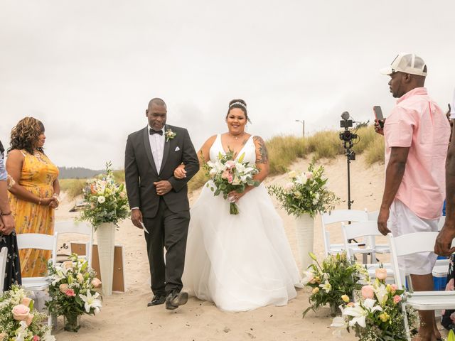 Isiah and Lillie&apos;s Wedding in Cannon Beach, Oregon 47