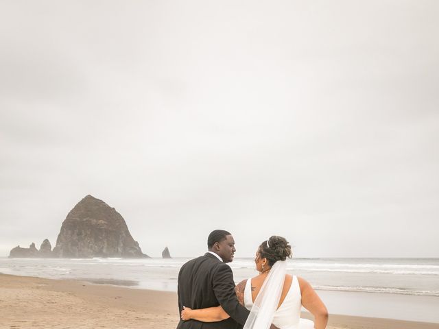 Isiah and Lillie&apos;s Wedding in Cannon Beach, Oregon 57