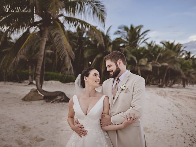 Alexander and Melissa's Wedding in Playa del Carmen, Mexico 19