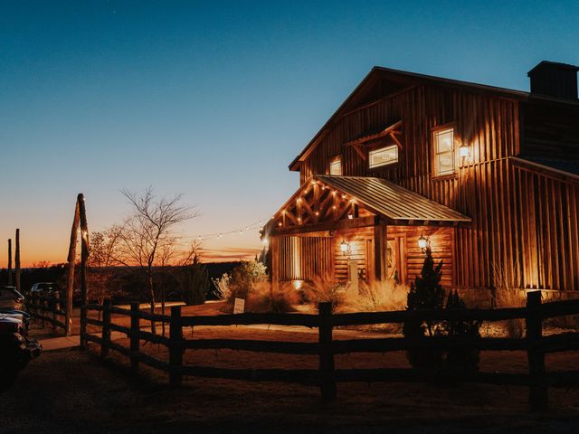 Trevor and Jamillah&apos;s Wedding in Weatherford, Texas 12