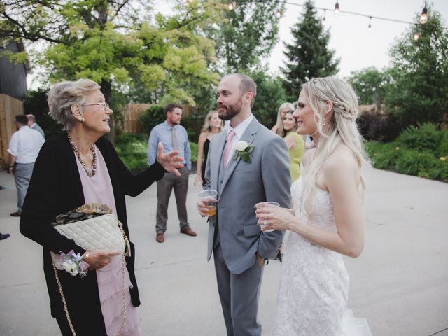 Andy and Jessica&apos;s Wedding in Omaha, Nebraska 3