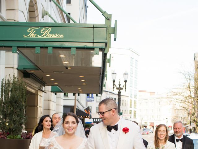 Ben and Elizabeth&apos;s Wedding in Portland, Oregon 37