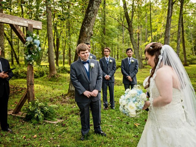 Brandon and Caitlin&apos;s Wedding in Myersville, Maryland 31