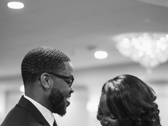 Kierra Savage and Robert&apos;s Wedding in Detroit, Michigan 20