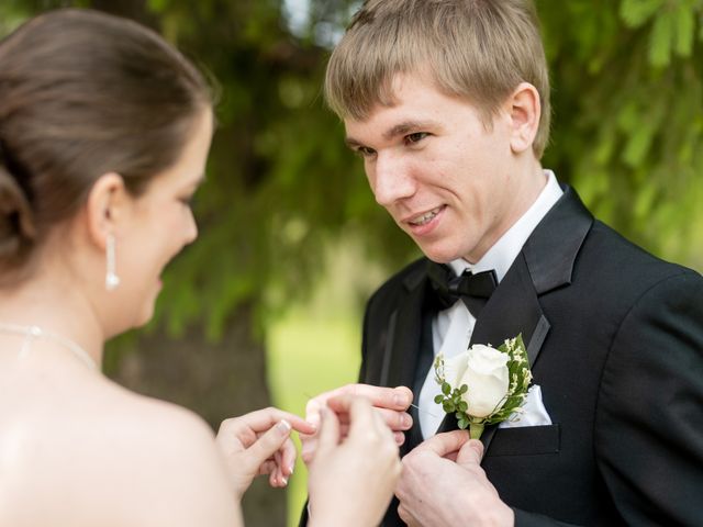 Kyle and Cassie&apos;s Wedding in Saint Bonifacius, Minnesota 11