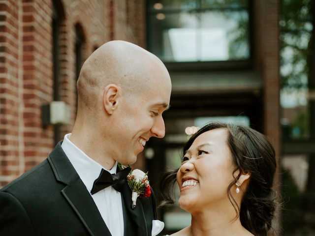 Robert and Ying&apos;s Wedding in Minneapolis, Minnesota 29
