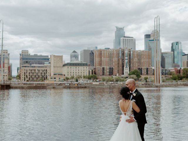 Robert and Ying&apos;s Wedding in Minneapolis, Minnesota 35