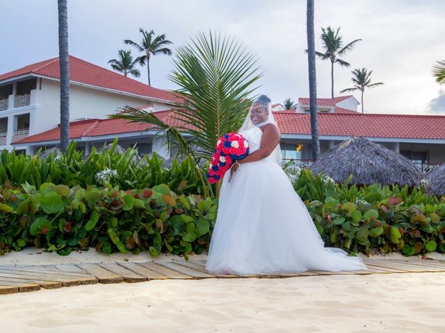 Khaliff and Moet&apos;s Wedding in Punta Cana, Dominican Republic 23