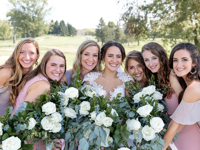 Carter and Stephanie&apos;s Wedding in Oconomowoc, Wisconsin 19