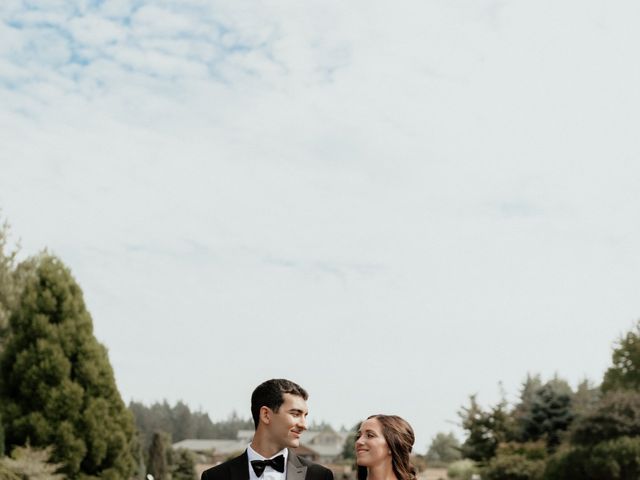 Joe and Brenna&apos;s Wedding in Silverton, Oregon 35