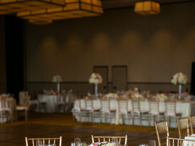 Lauren and Patrick&apos;s Wedding in Boston, Massachusetts 23