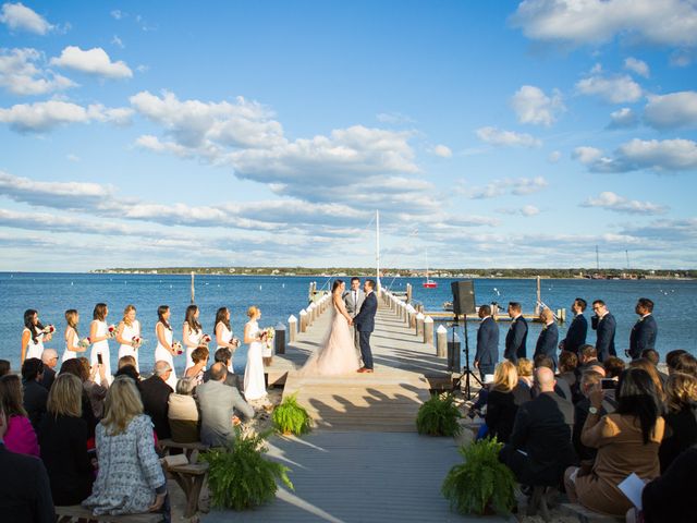 Emily and David&apos;s Wedding in Vineyard Haven, Massachusetts 12