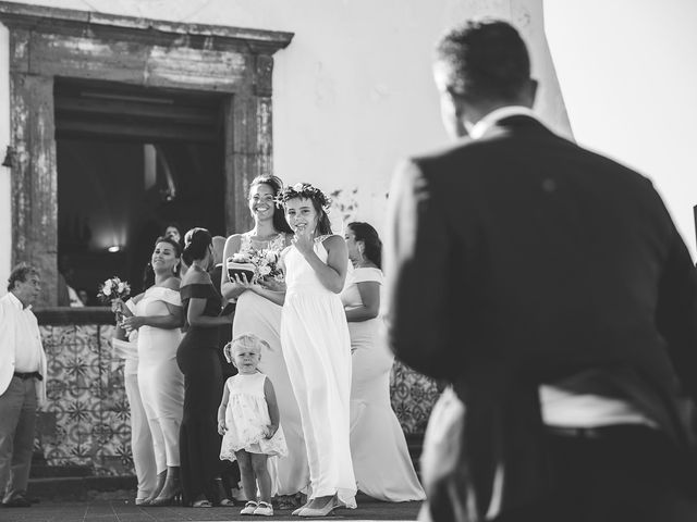 Mikael and Fabiele&apos;s Wedding in Naples, Italy 31