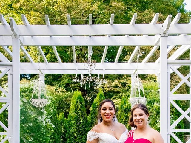 Ari and Evelyn's Wedding in Benton Harbor, Michigan 10
