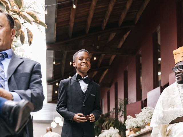 Vincent and Yinka&apos;s Wedding in Los Angeles, California 23