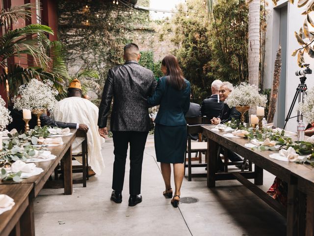Vincent and Yinka&apos;s Wedding in Los Angeles, California 28