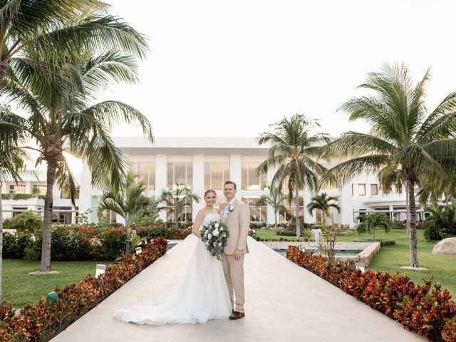 Austin and Nicole's Wedding in Cancun, Mexico 106
