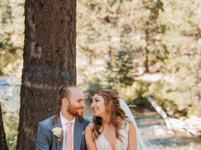 David and Shannon&apos;s Wedding in Bend, Oregon 19