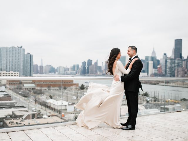 John and Amanda&apos;s Wedding in New York, New York 27