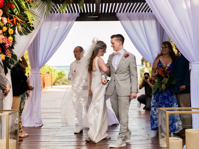 JUSTIN and MEGAN&apos;s Wedding in Playa del Carmen, Mexico 133