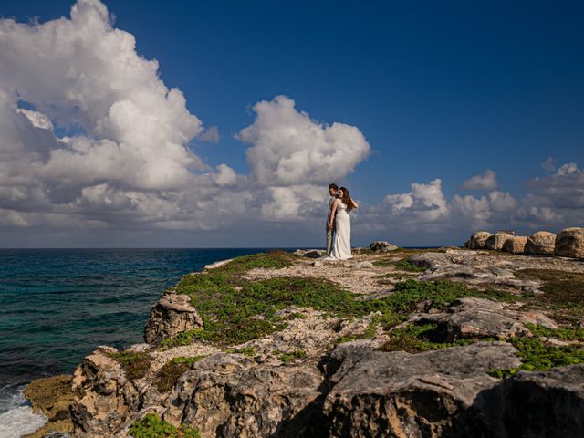 JUSTIN and MEGAN&apos;s Wedding in Playa del Carmen, Mexico 61