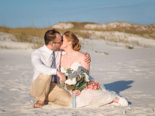 Stefani and Ryan&apos;s Wedding in Fort Walton Beach, Florida 6
