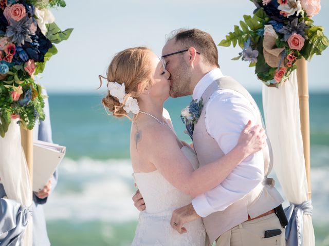 Stefani and Ryan&apos;s Wedding in Fort Walton Beach, Florida 7