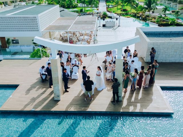 Shuai Li and Jennie&apos;s Wedding in Cancun, Mexico 36