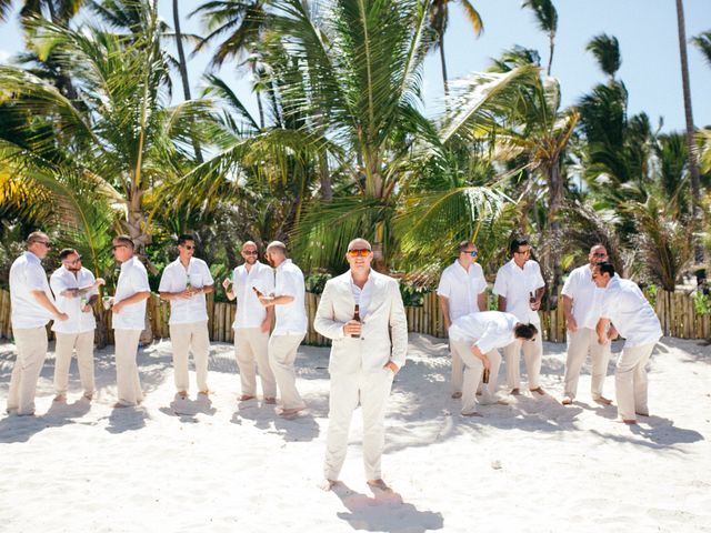 Kellie and Kevin&apos;s Wedding in Bavaro, Dominican Republic 20