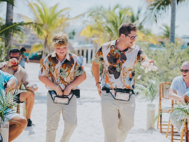 Tommy and Haley&apos;s Wedding in Cancun, Mexico 17