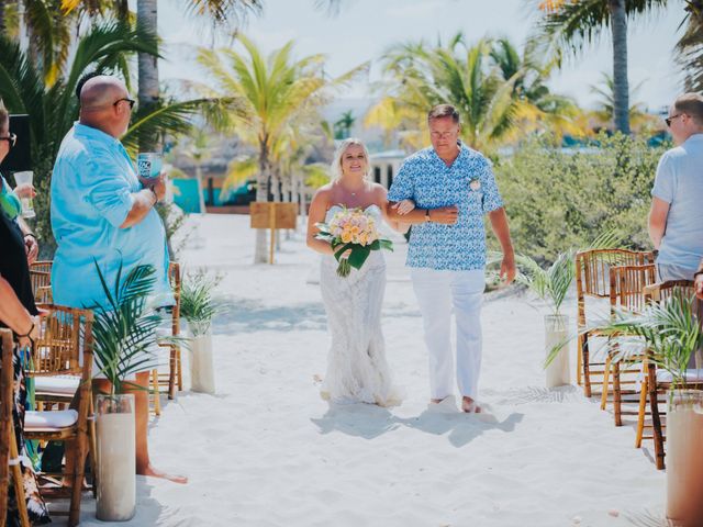 Tommy and Haley&apos;s Wedding in Cancun, Mexico 20