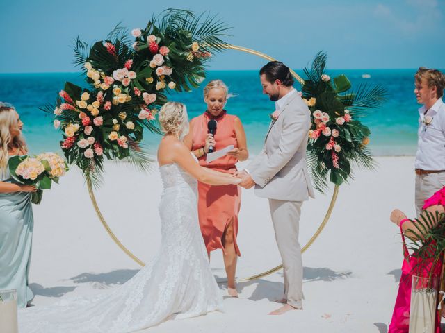 Tommy and Haley&apos;s Wedding in Cancun, Mexico 21