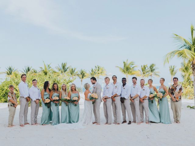 Tommy and Haley&apos;s Wedding in Cancun, Mexico 36