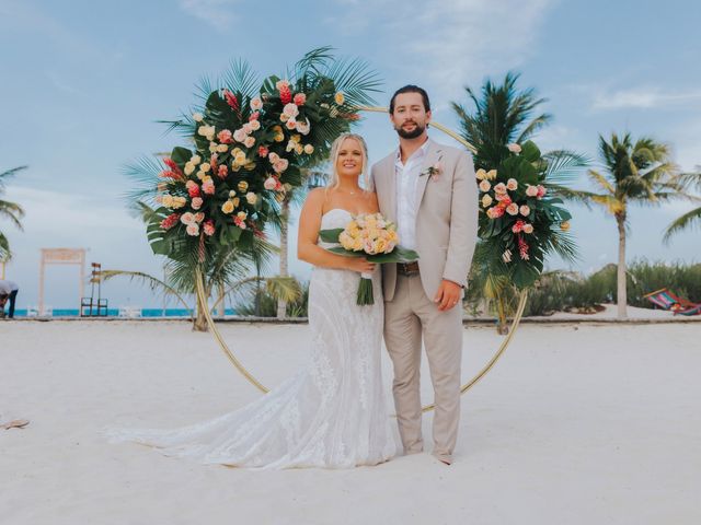 Tommy and Haley&apos;s Wedding in Cancun, Mexico 53