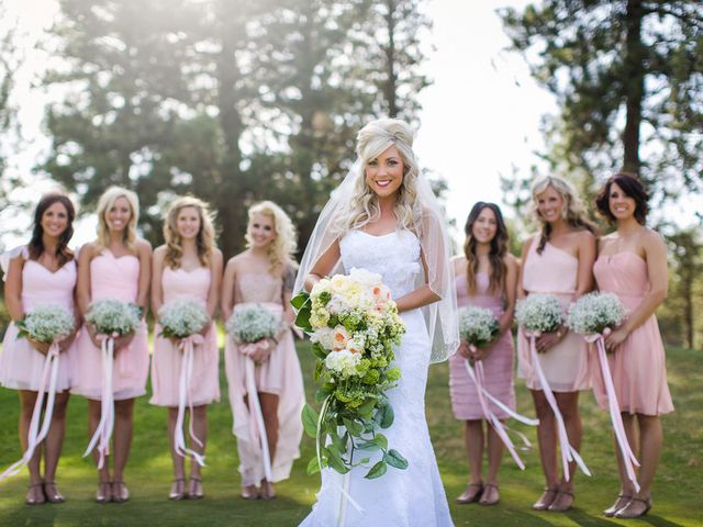 Julie and Jonah&apos;s Wedding in Sisters, Oregon 4