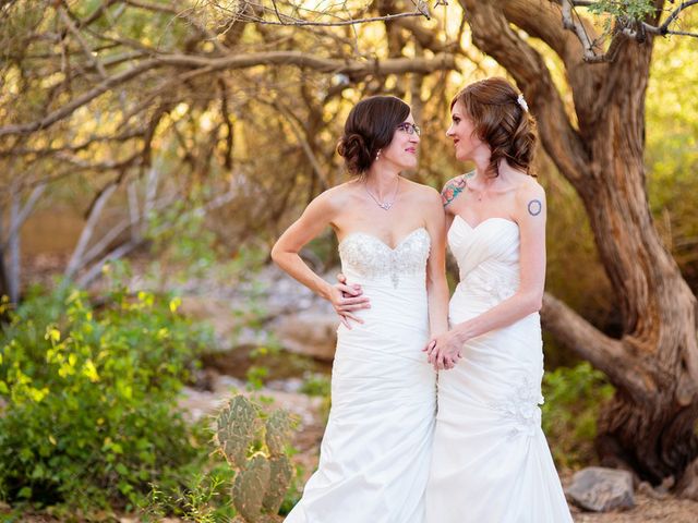 Sarah and Stephanie&apos;s Wedding in Scottsdale, Arizona 24