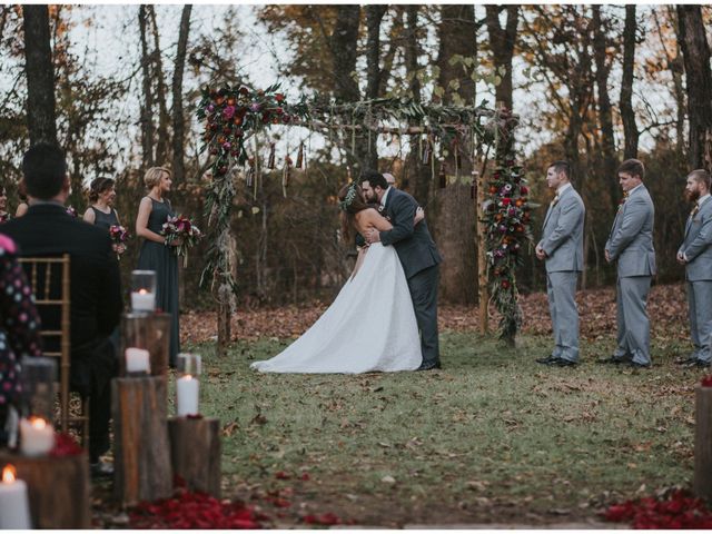 Emaly and Thomas&apos;s Wedding in Dardanelle, Arkansas 16
