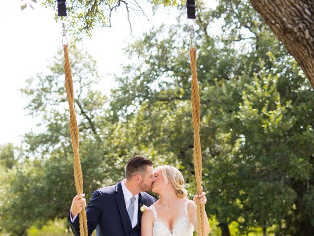 Stephen and Amber&apos;s Wedding in Aledo, Texas 11