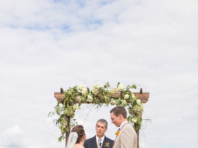 Ali and Ben&apos;s Wedding in Colbert, Washington 12